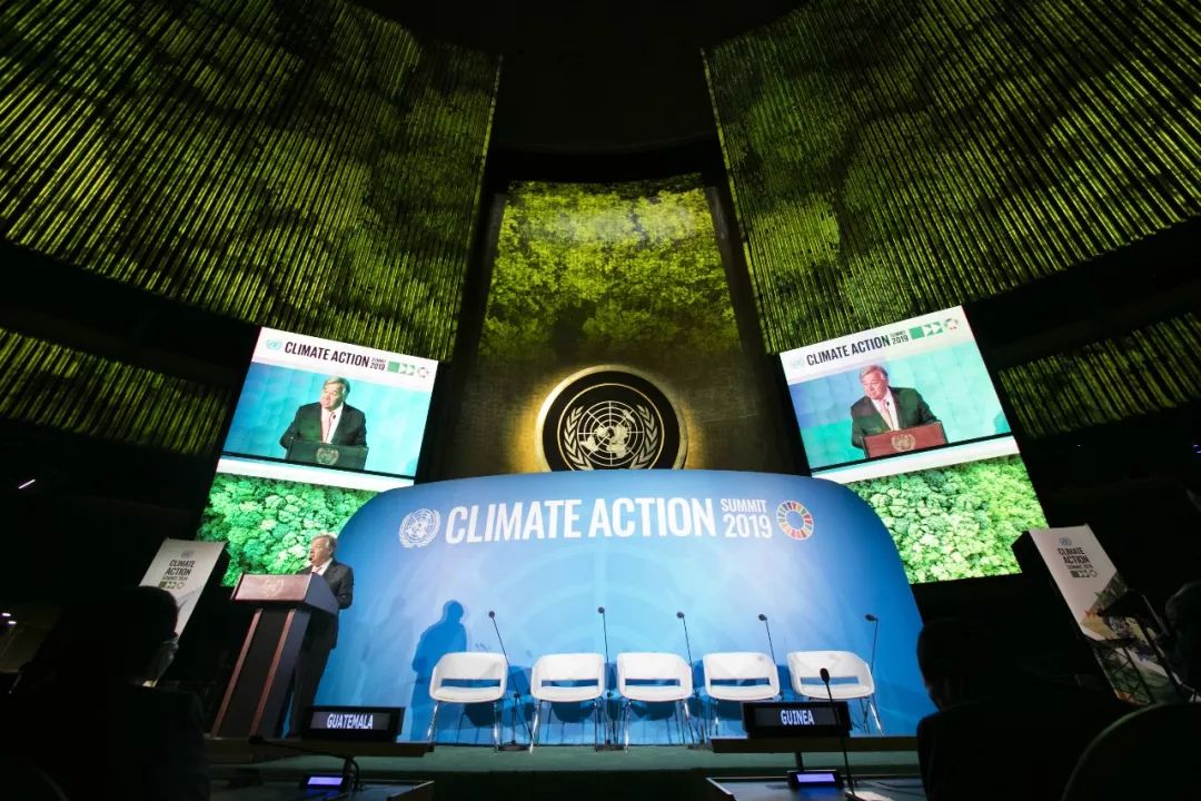 格蕾塔再启程 联合国气候变化大会拉开帷幕